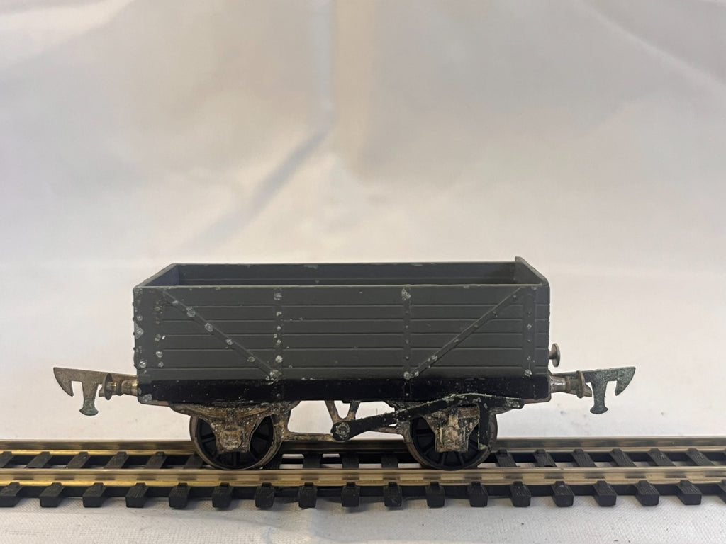 Graham Farish OO Gauge 5 Wagon Grey Livery