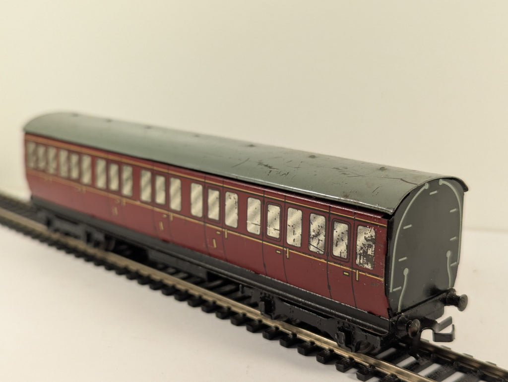 Hornby Dublo OO Gauge BR 1st Class Maroon Tinplate Suburban Coach