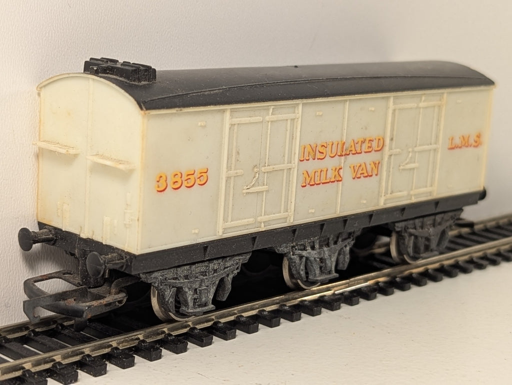 Hornby R671 LMS Insulated Milk Van