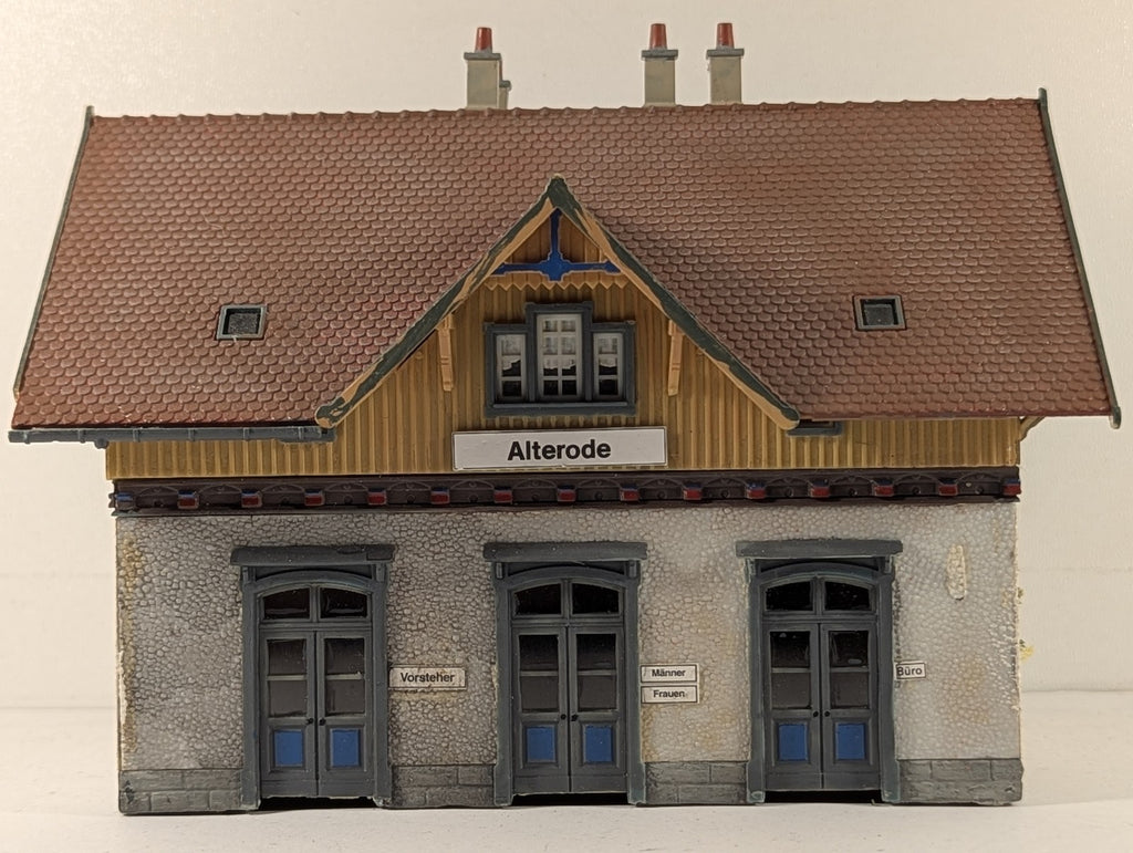 Auhagen HO Gauge Bahnhof Alterode Station Building
