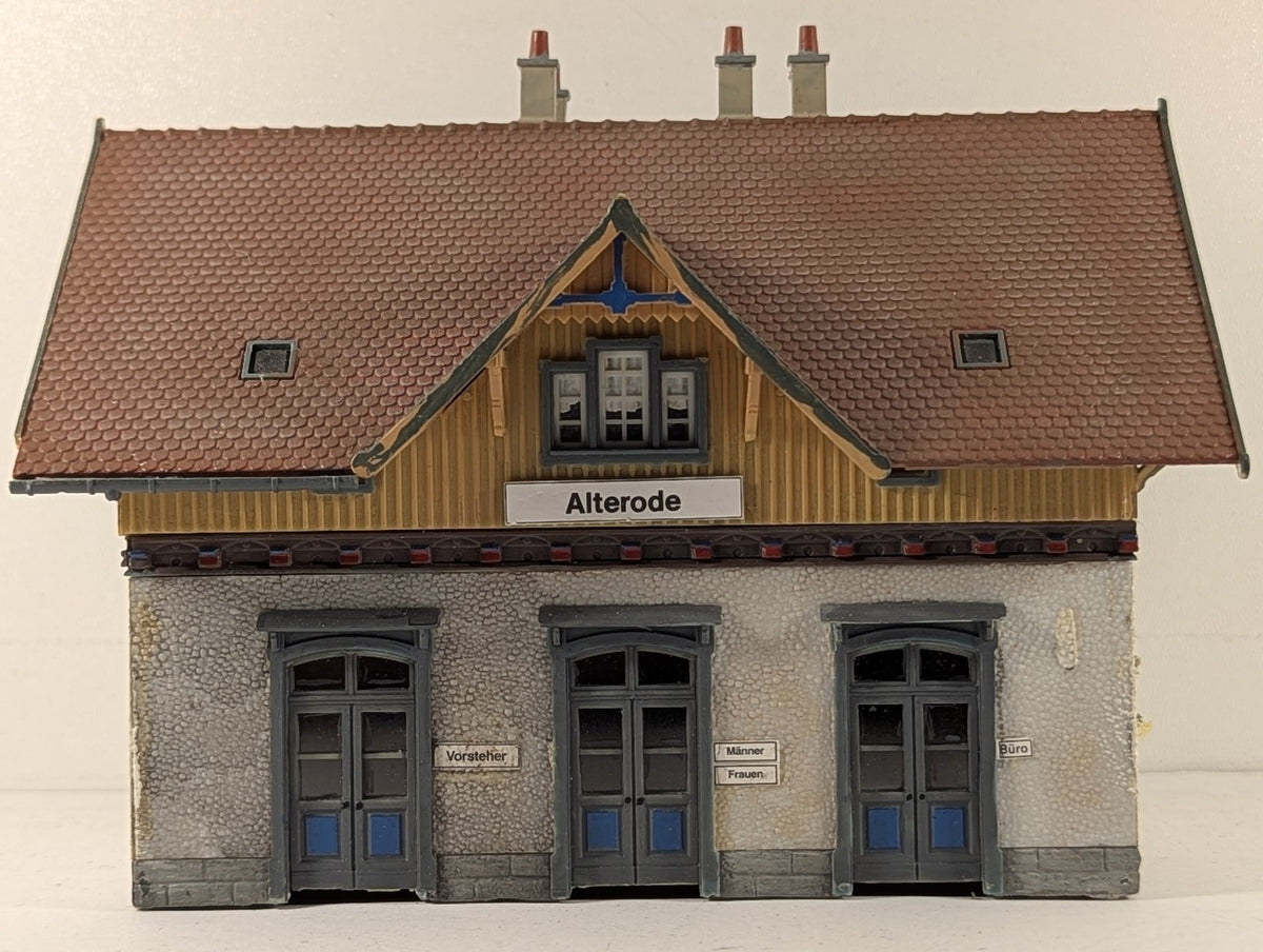 Auhagen HO Gauge Bahnhof Alterode Station Building