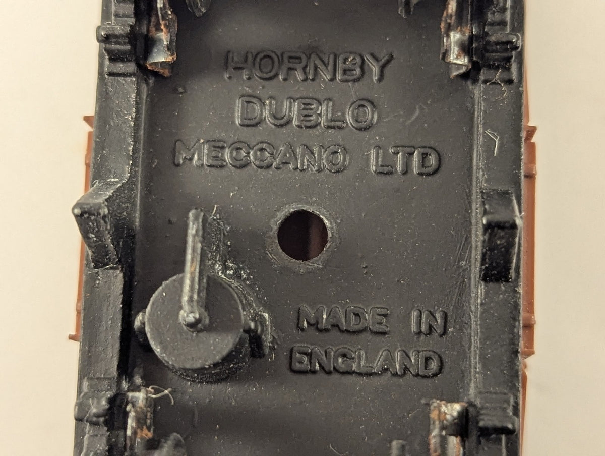 Hornby Dublo OO Gauge BR Cattle Wagon Goods Wagon B893344 BR Bauxite 4635