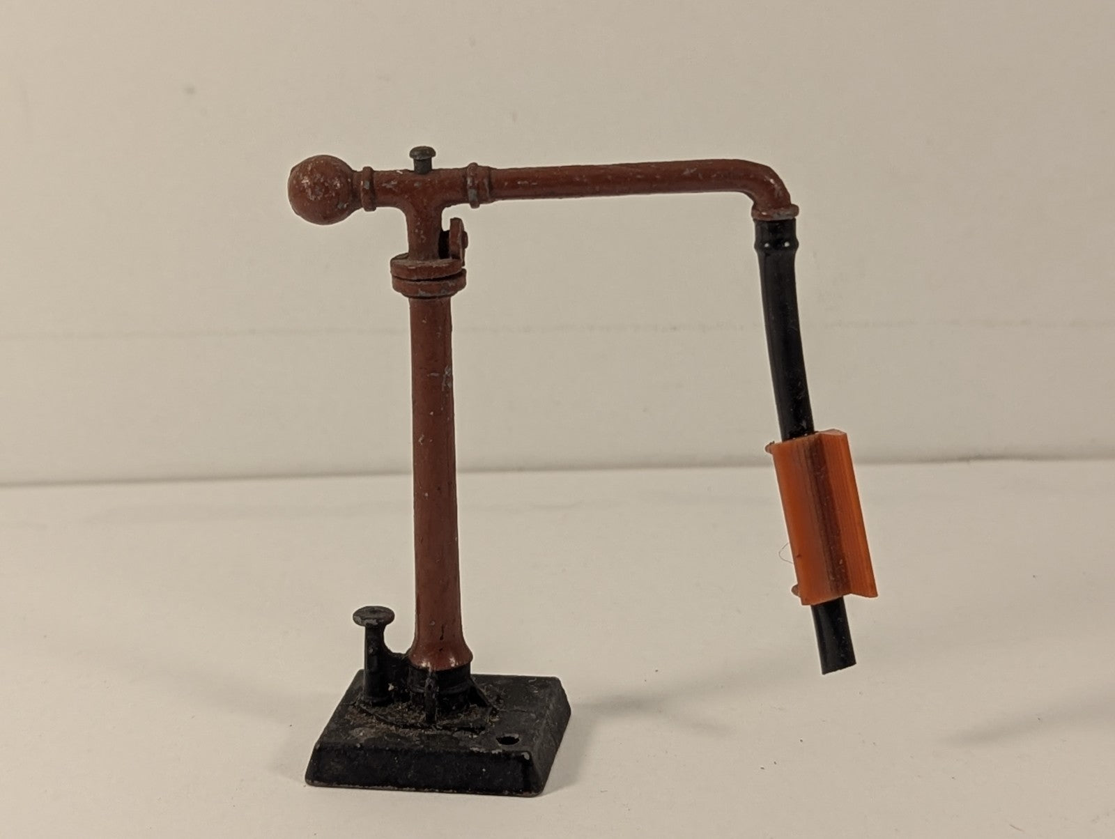Hornby OO Gauge Water Crane Model Railway Lineside Accessory