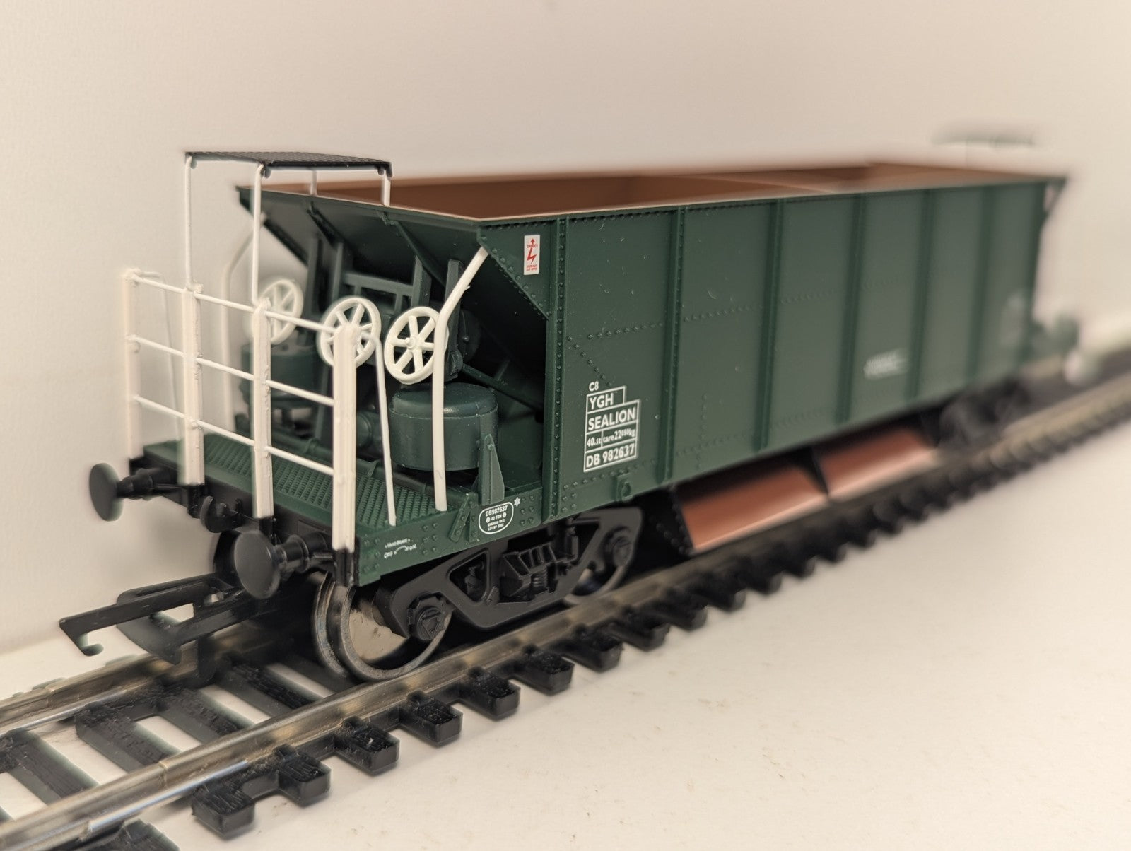 Hornby R6328A BR Sealion