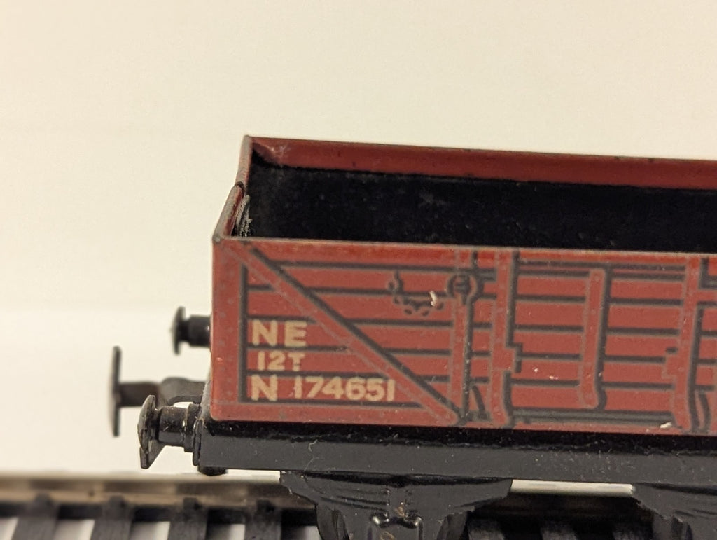 Trix Twin Railways 465168 LNER 5-Plank Open Wagon OO Gauge
