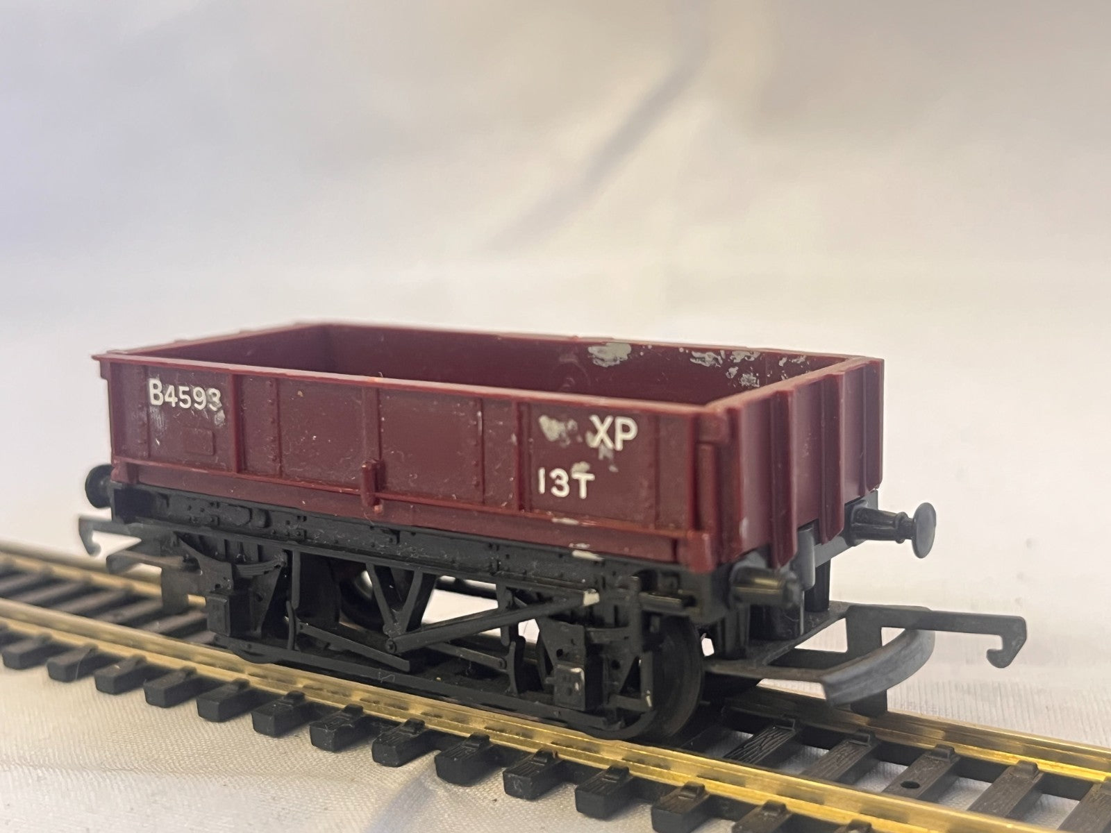 Tri-ang Hornby OO Gauge R113 Maroon Dropside Goods Wagon