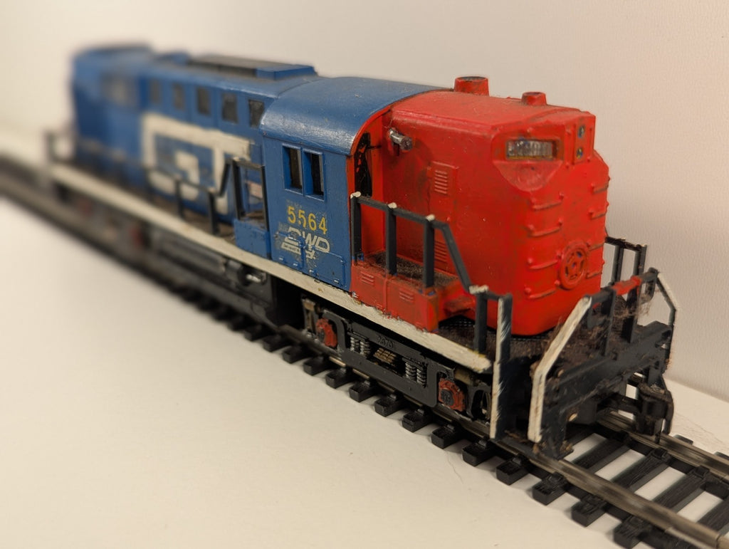 AHM – EMD GP9 Phase II Diesel Locomotive (Grand Trunk Western, Repainted)