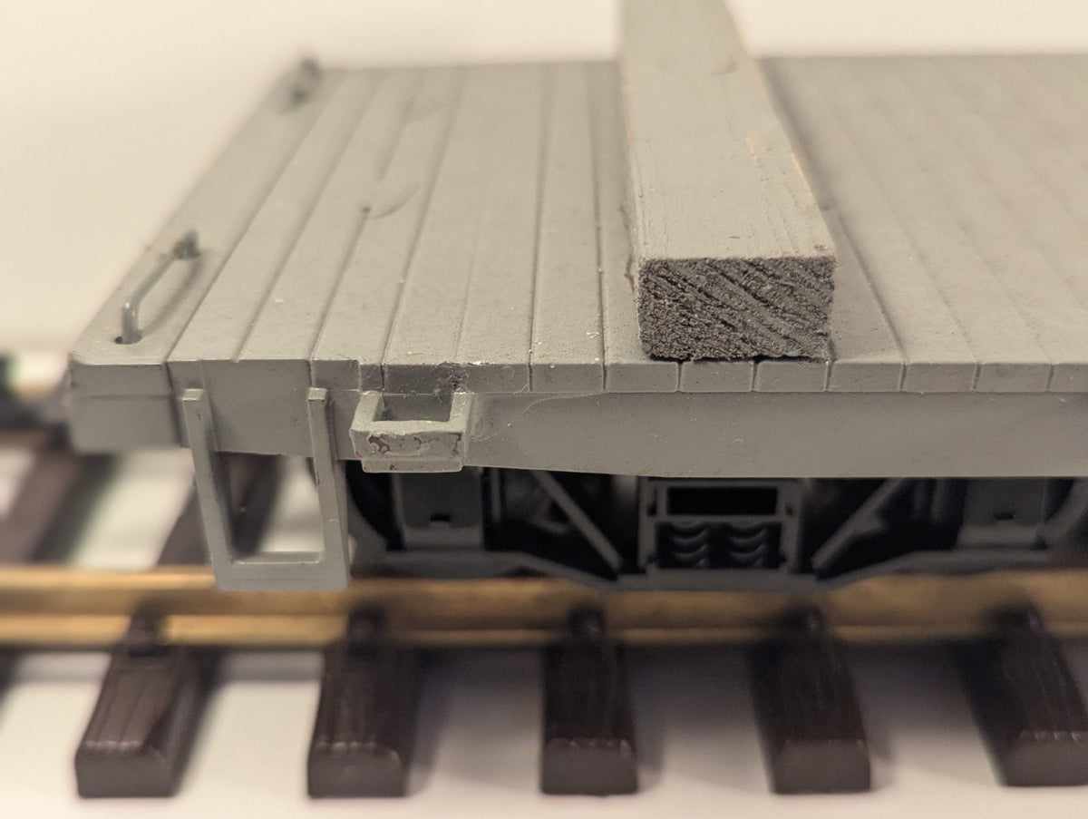 G Gauge Flatbed Freight Wagon