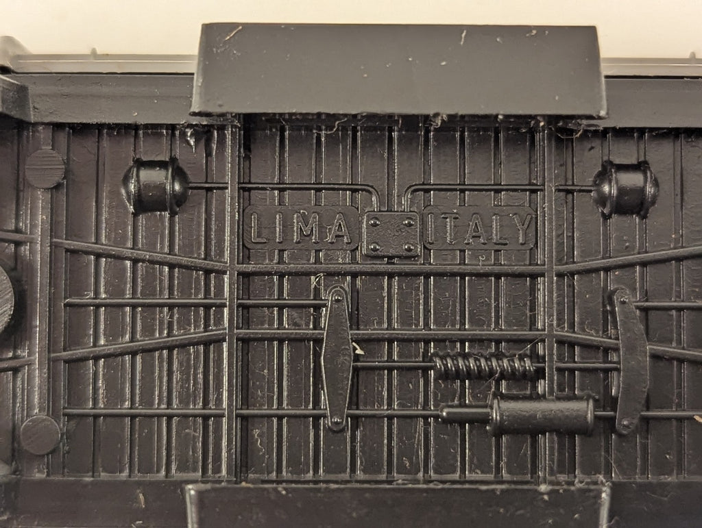 Lima OO Gauge National Coal Board 21 Ton Mineral Wagon Goods Wagon 1879 NCB Grey