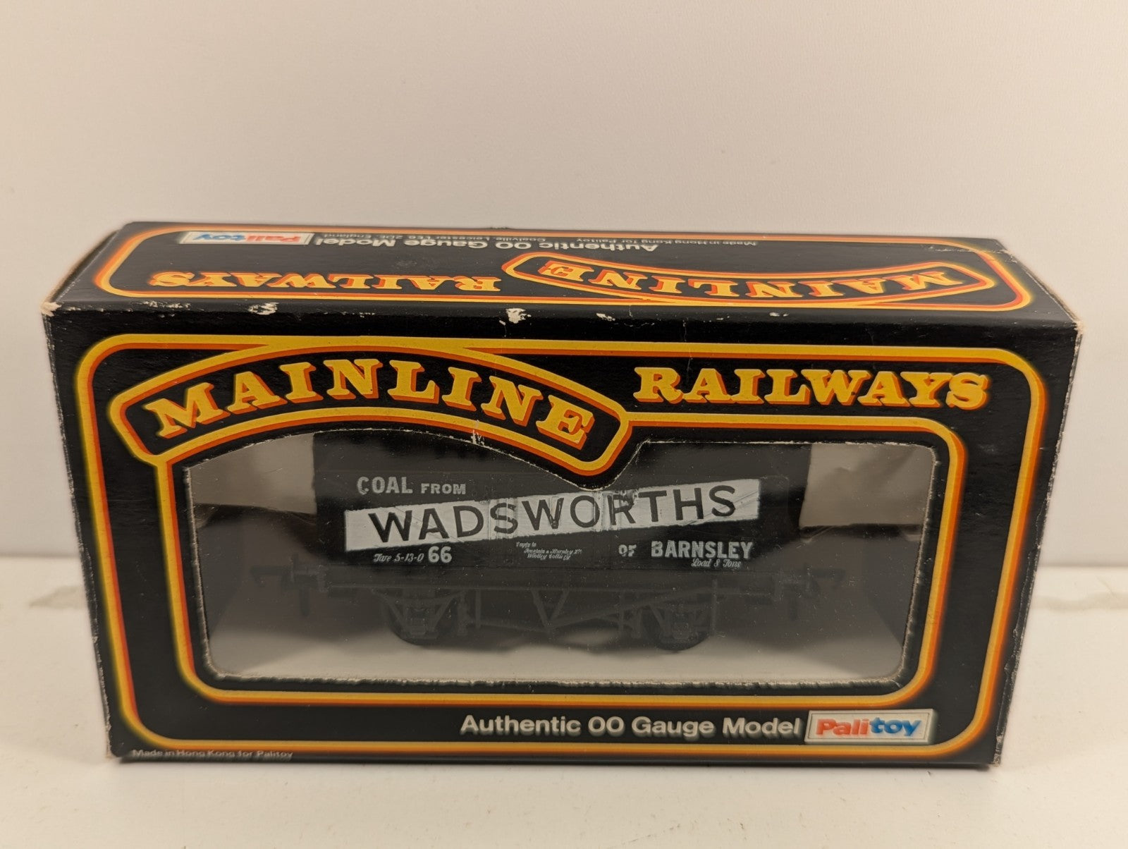 Mainline Railways OO Gauge 5 Plank Wagon Wadsworths of Barnsley