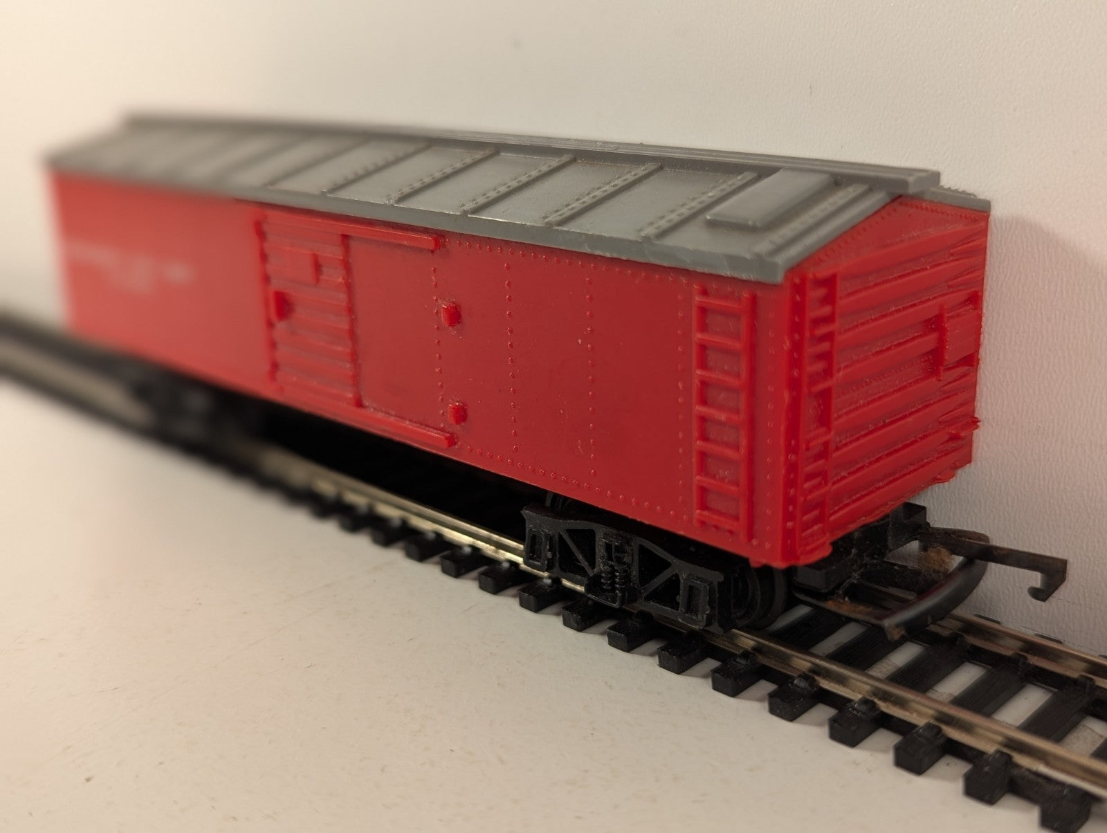 Tri-ang OO Gauge Transcontinental Permanent Way Box Car Goods Wagon
