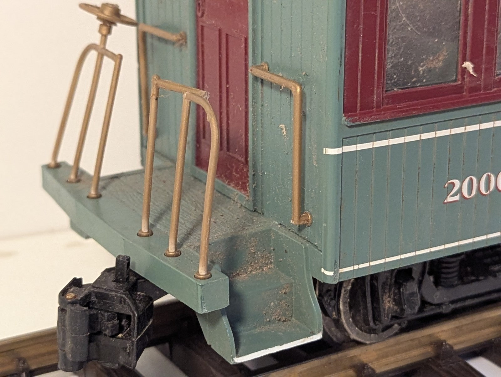 Bachmann G Scale The Polar Express Passenger Coach 2000