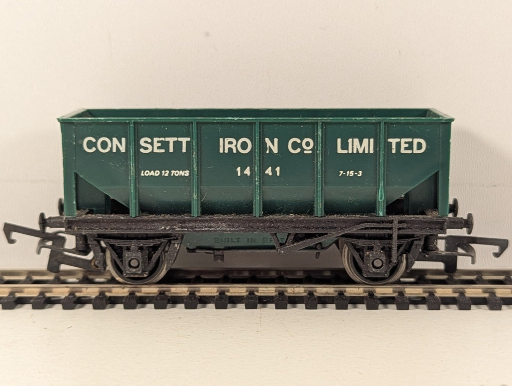 Tri-ang OO Gauge 12 Ton Operating Hopper Wagon Consett Goods Wagon