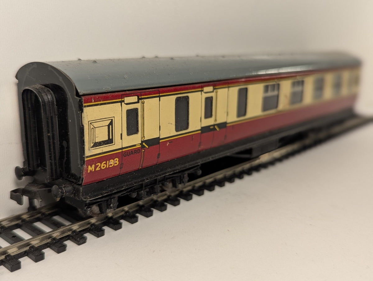 Hornby Dublo OO Gauge BR Corridor Brake Third Coach Passenger Coach M26133