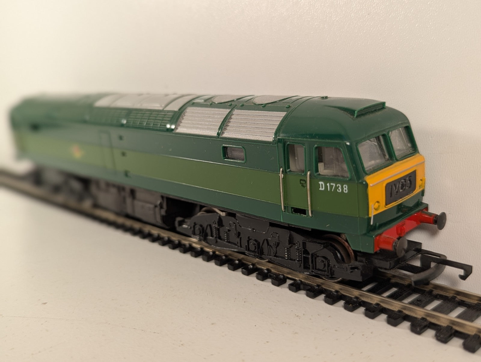 Hornby R863 BR Class 47 Diesel Locomotive OO Gauge Boxed