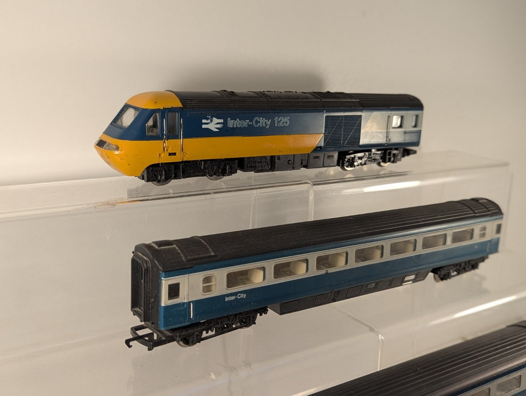 Hornby OO Gauge BR Blue Grey Class 43 HST Inter-City 125 4-Car Train Pack