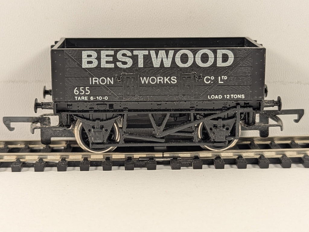 Hornby OO Gauge Bestwood 5 Plank Wagon Goods Wagon 655 Bestwood Iron Works R.096