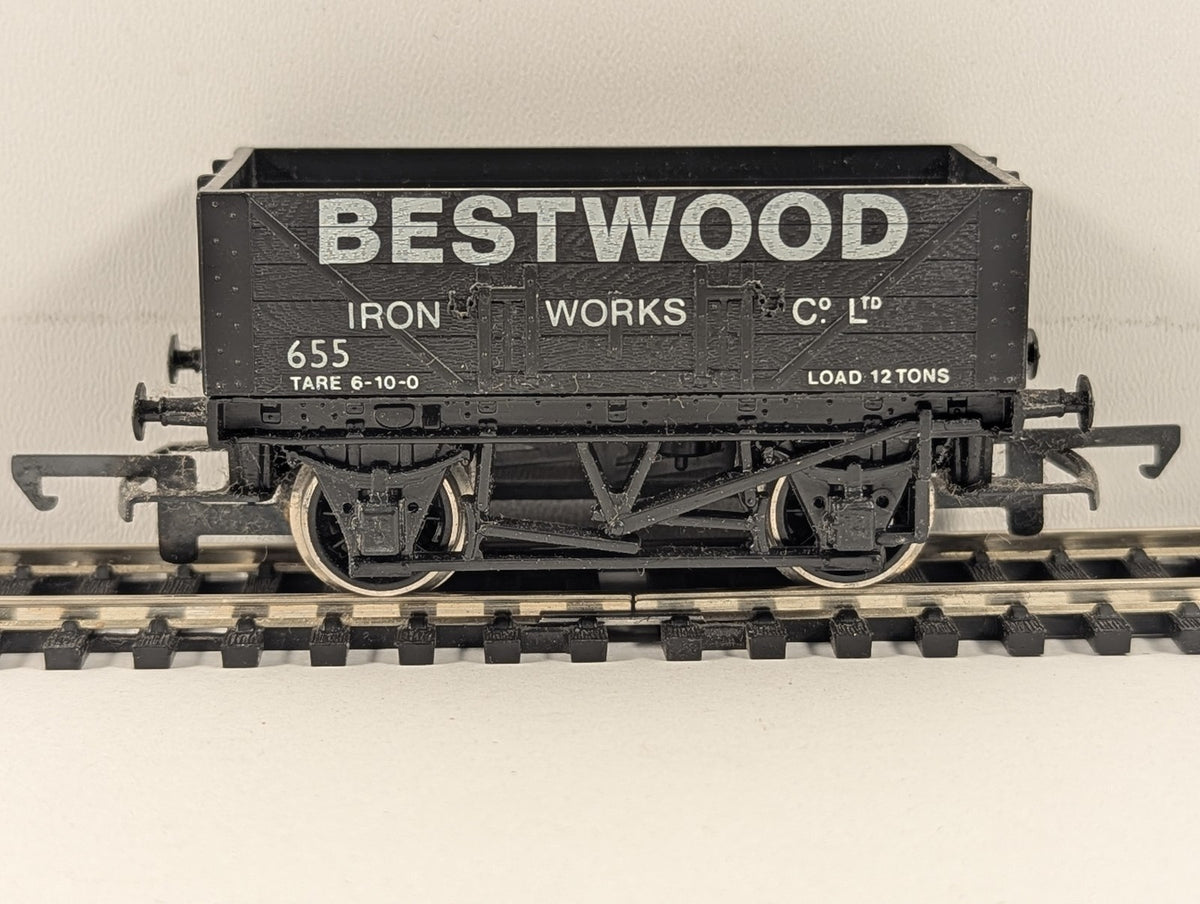 Hornby OO Gauge Bestwood 5 Plank Wagon Goods Wagon 655 Bestwood Iron Works R.096