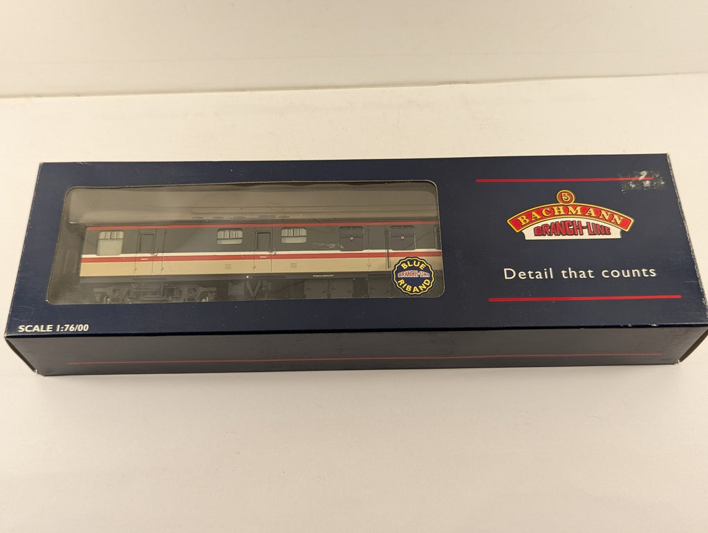 Bachmann OO Gauge BR Mk1 Restaurant Buffet Car RBR Passenger Coach 1981