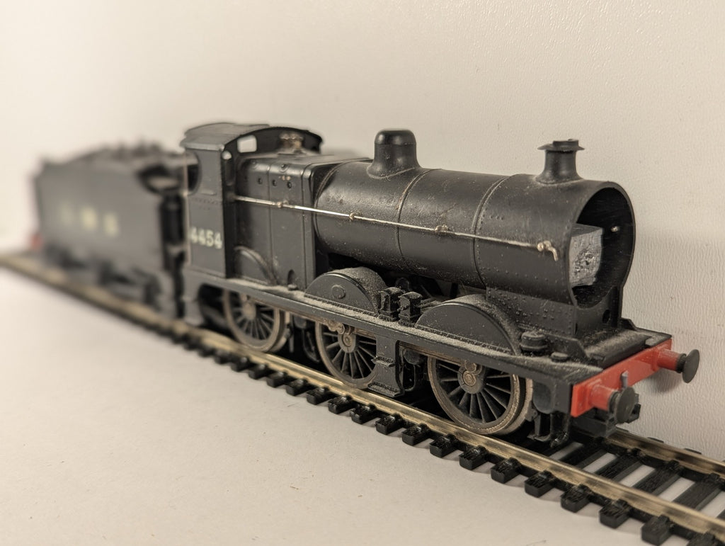 Airfix OO Gauge Fowler Class 4F 0-6-0 Steam Locomotive 4454 LMS Black 54122-6