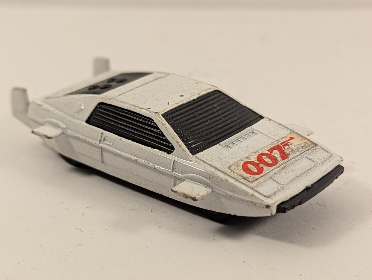 Corgi Juniors James Bond 007 Lotus Esprit Submarine Die-cast Model White
