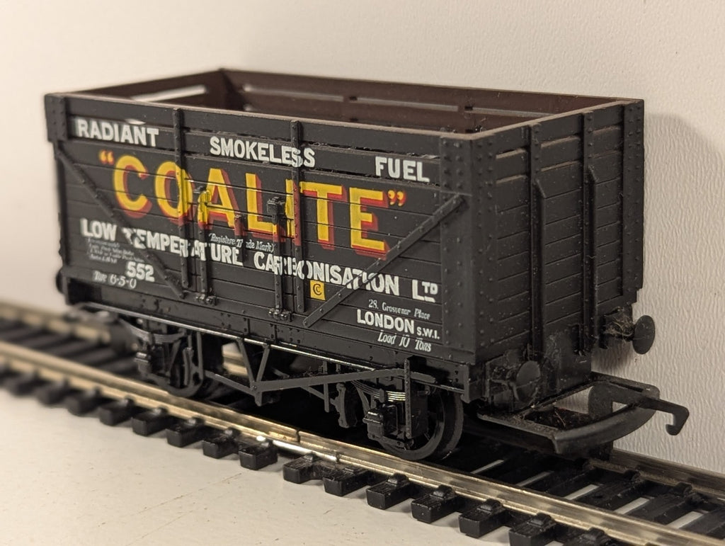 Mainline Railways 37-163 OO Gauge Coalite Coke Wagon - Boxed