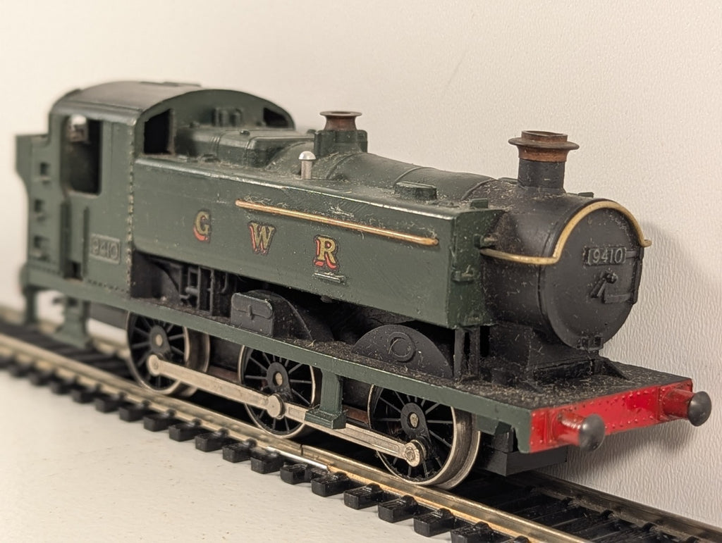 Graham Farish GWR 94XX Class 0-6-0 Pannier Tank GWR Green