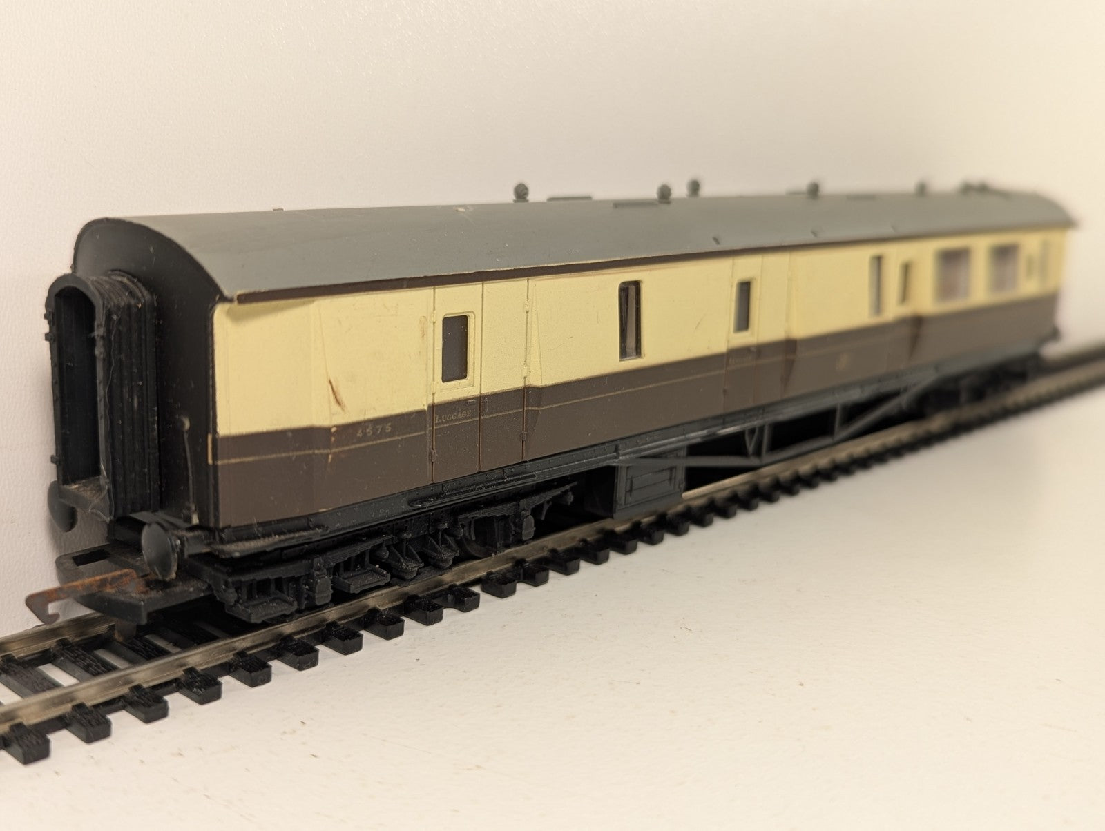 Airfix 54209 OO Gauge GWR Centenary Brake 3rd Coach