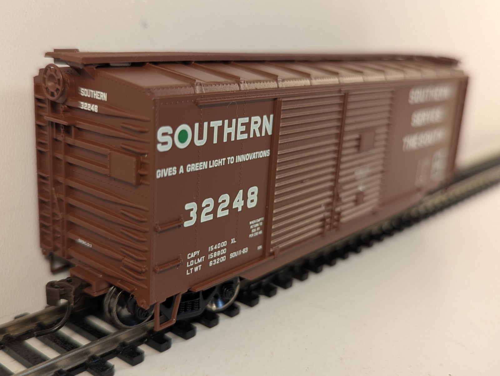 Athearn HO Gauge 40' Southern Railway Box Car