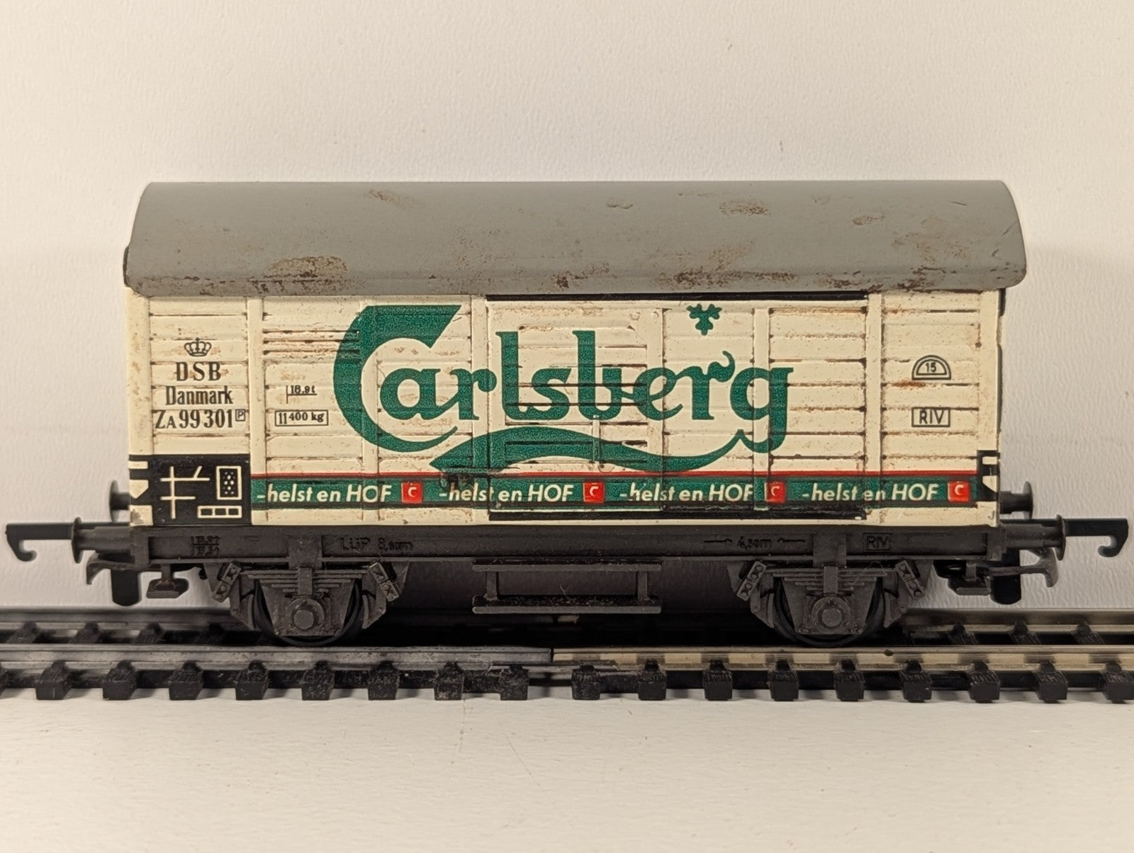 Fleischmann HO Gauge Carlsberg Beer Goods Wagon