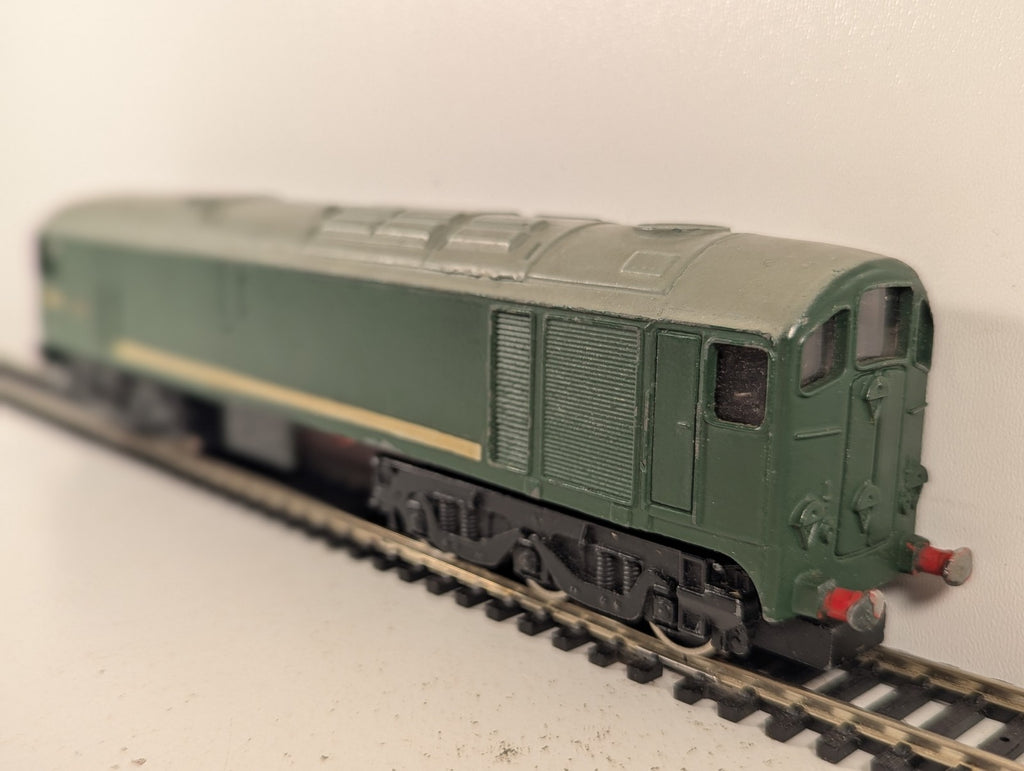 Hornby Dublo OO Gauge Class 28 Co-Bo Locomotive D5702 BR Green 2233