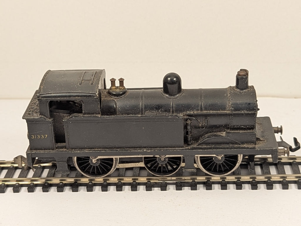 Hornby Dublo 2206 OO Gauge BR R1 0-6-0T Tank Loco 31337