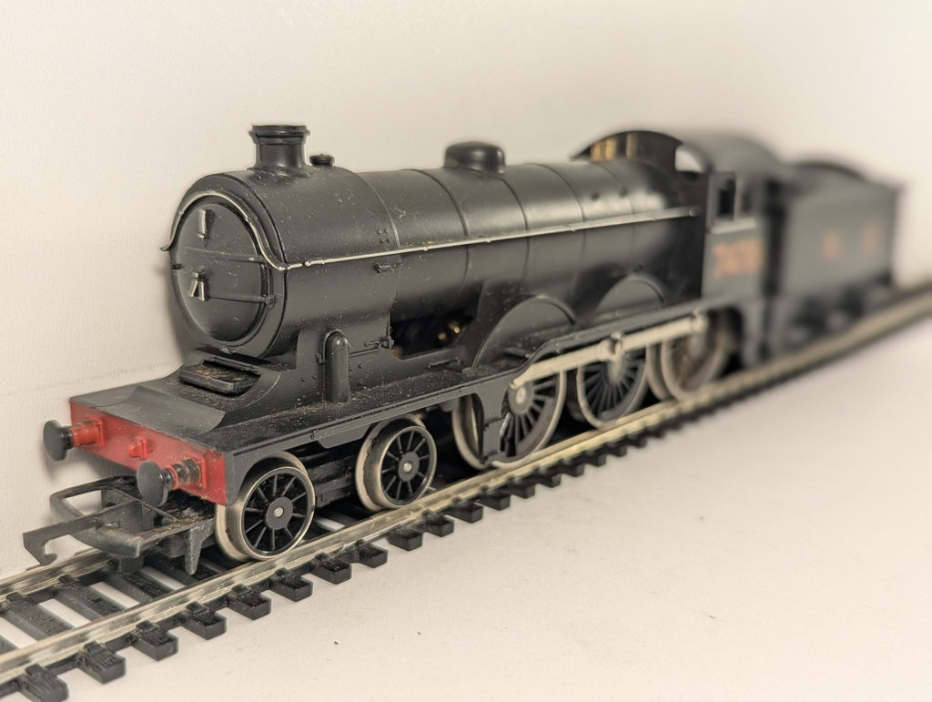 Hornby OO Gauge Class B12 Steam Locomotive 7476 NE Black R150 Spares or Repair