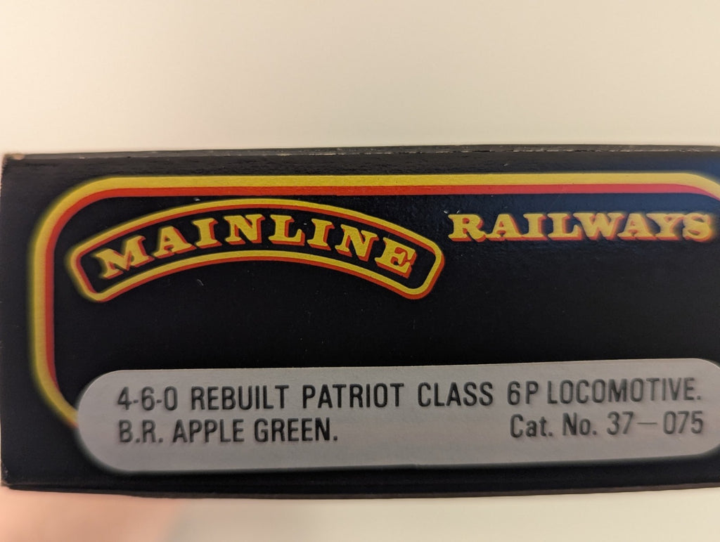 Mainline Railways 37-075 Rebuilt Patriot Class 6P 4-6-0 BR Apple Green