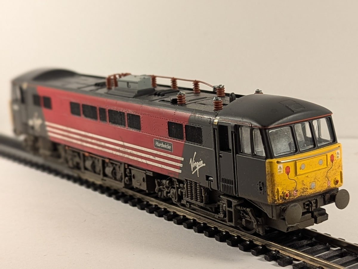 Hornby OO Gauge Class 86 Electric Locomotive 86225 Virgin Trains Dummy
