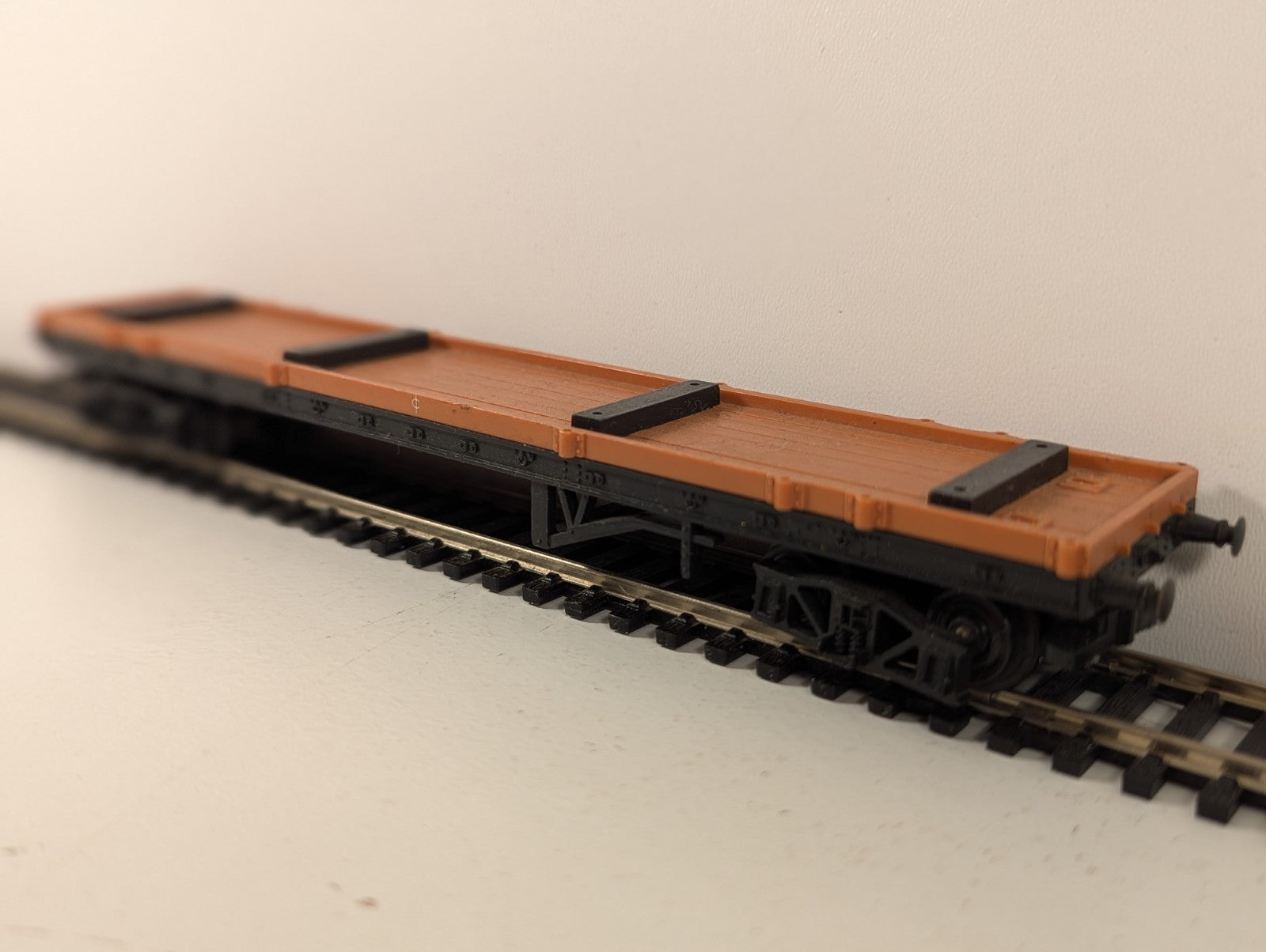 Tri-ang OO Gauge Brown Bogie Bolster Flatbed Wagon