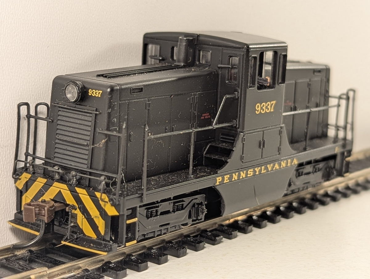 Bachmann HO Scale GE 44-Ton Switcher Locomotive 9337 DCC Fitted