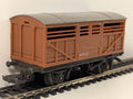 Tri-ang R122 Brown Cattle Wagon