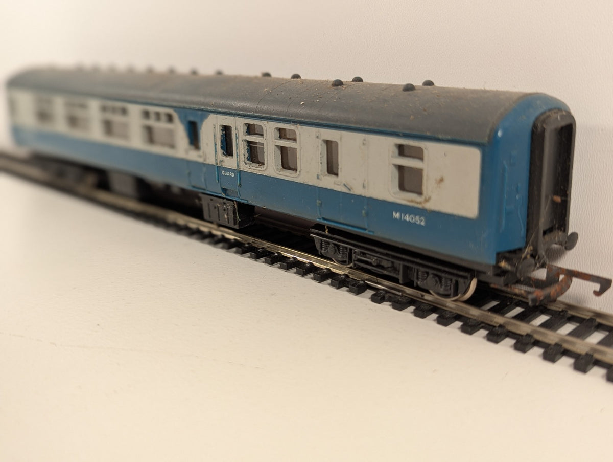 Hornby R922 OO Gauge BR Mk2 InterCity Brake 2nd Coach M14052