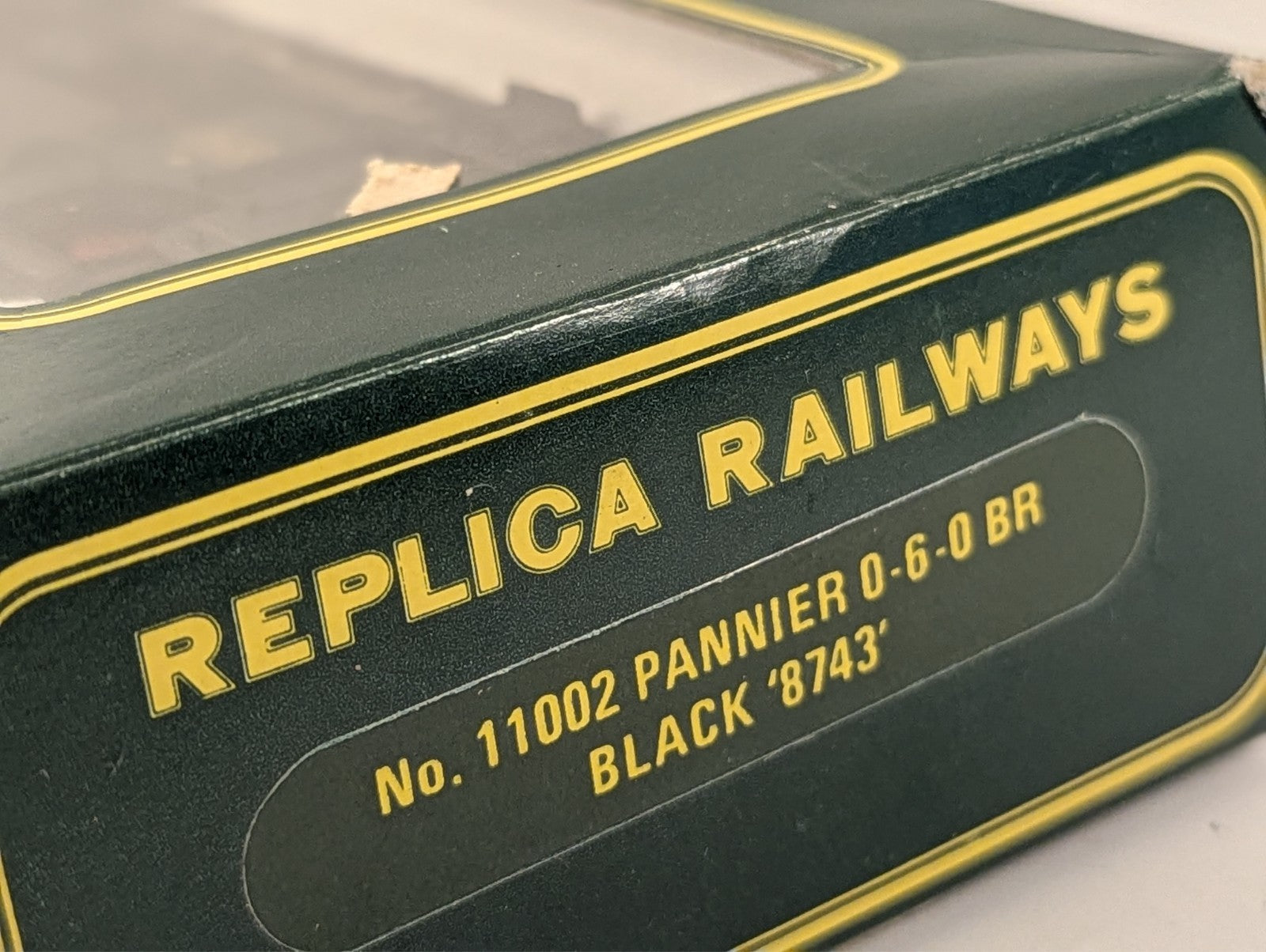 Replica Railways 11002 BR Unlined Black Pannier Tank  - Boxed - Spares/Repairs