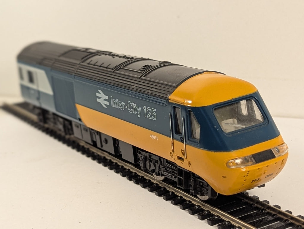 Hornby Gauge Class 43 HST Dummy Power Car 43011 BR Blue Livery