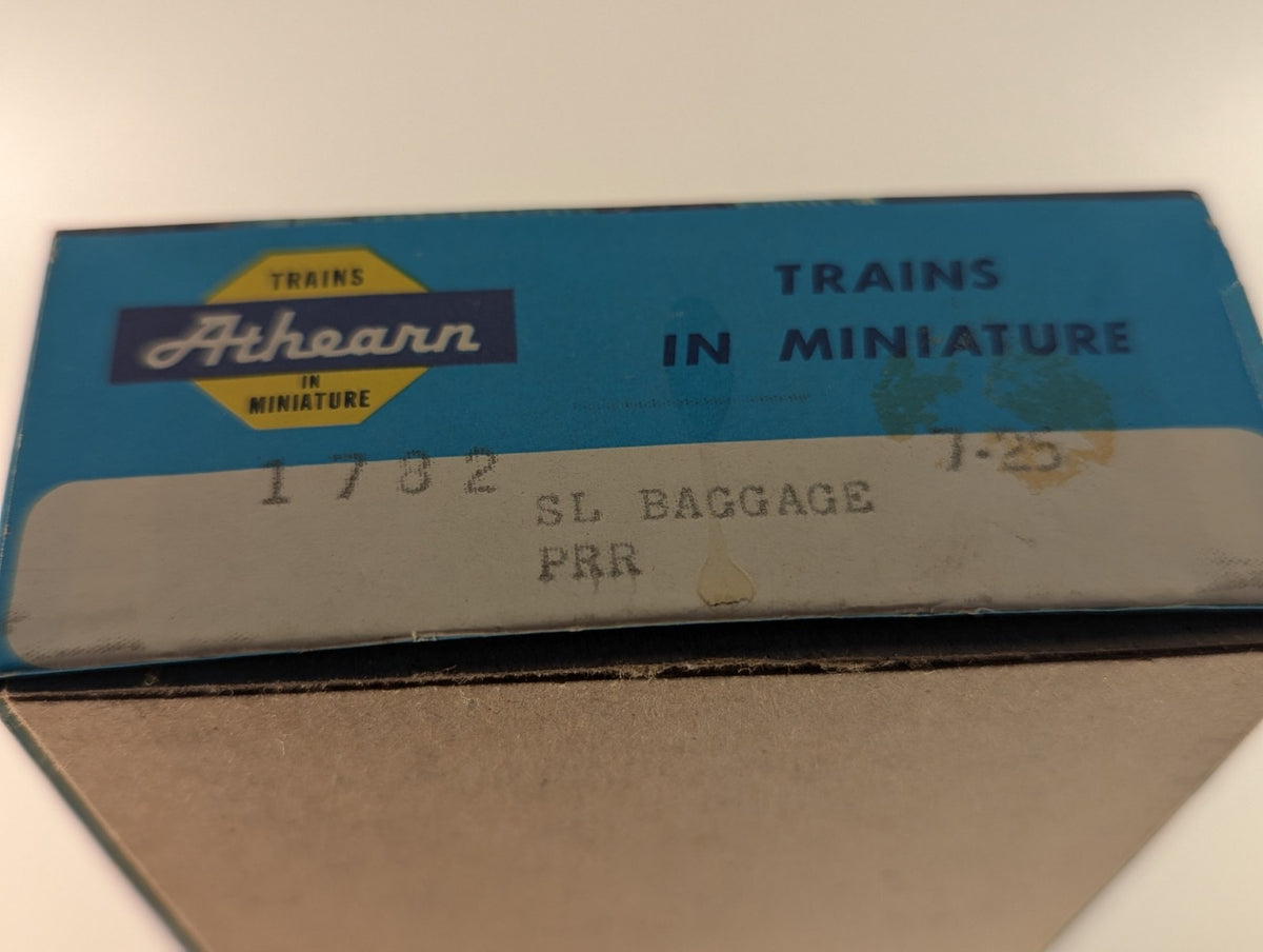 Athearn HO Scale Streamlined Baggage Car 4903 Pennsylvania Railroad 1782