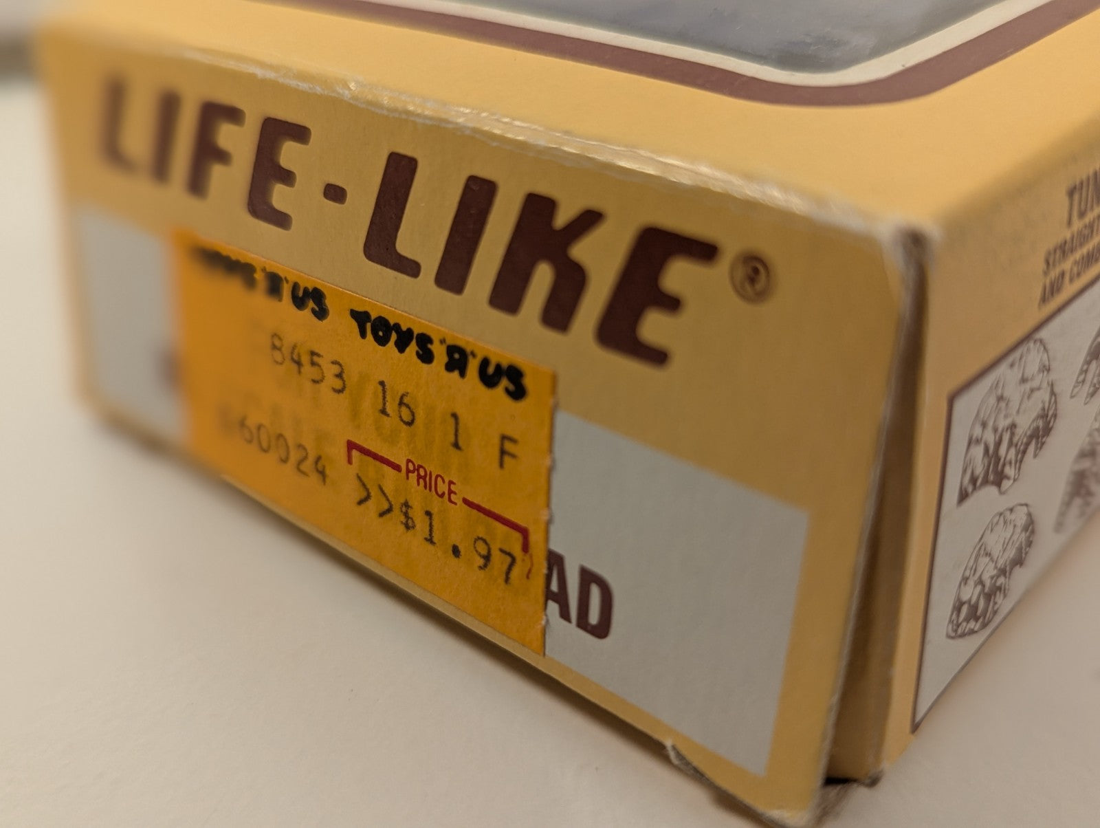 Life-Like HO Gauge Chessie System C&O Box Car