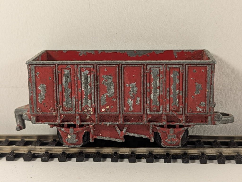 Dinky Toys OO Gauge High-Sided Open Wagon Goods Wagon Red 061