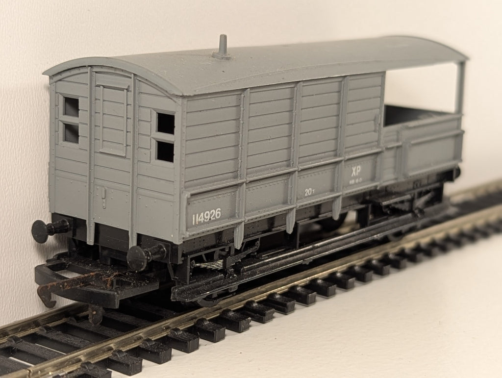 Airfix 54360 OO Gauge BR 20t Brake/Guards