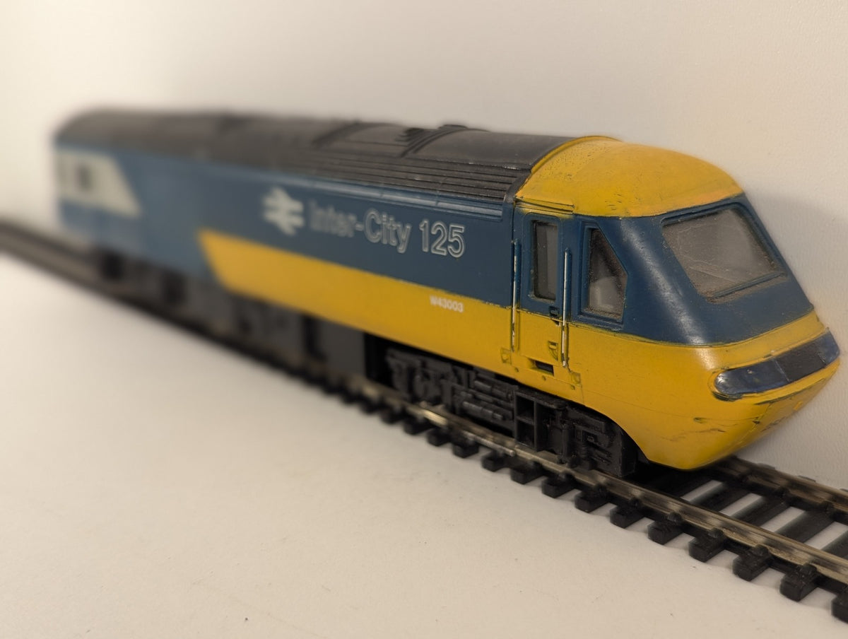 Hornby OO Gauge Class 43 HST Dummy Power Car Diesel Locomotive W43003