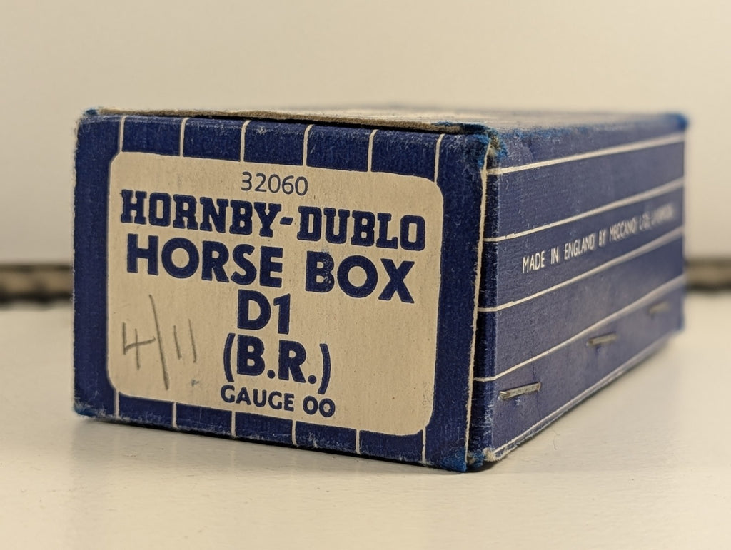 Hornby Dublo 32060 OO Gauge BR Red D1 Horse Box - Boxed