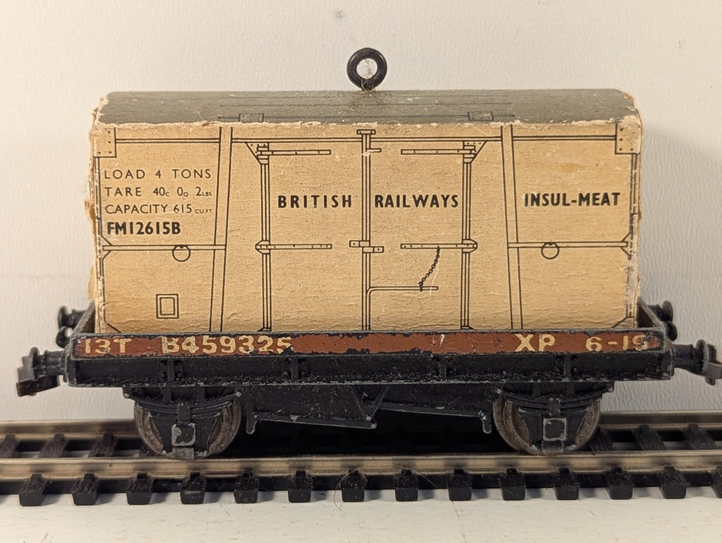 HornbyDublo 4648 Low-Sided Wagon with Detachable "Insul-Meat" Container OO Gauge