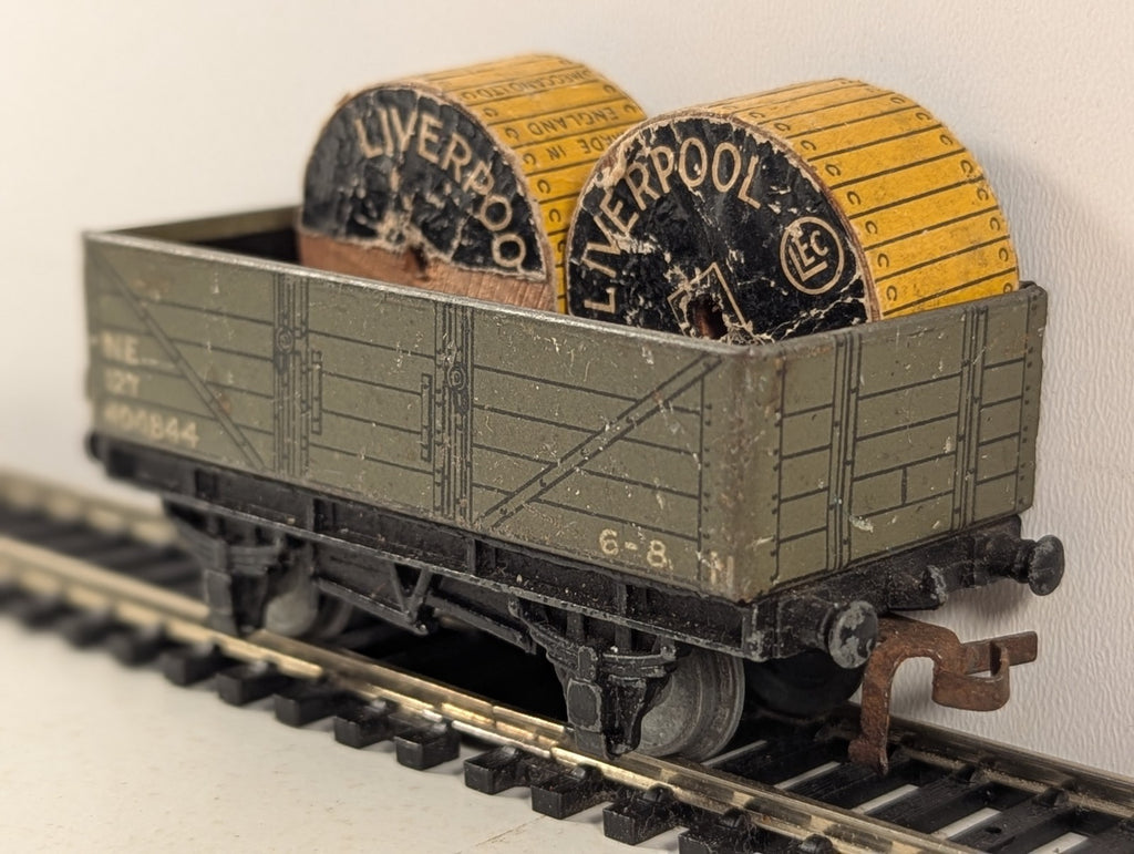 Hornby Dublo OO Gauge D1 NE 5-Plank Open Wagon with Liverpool Cable
