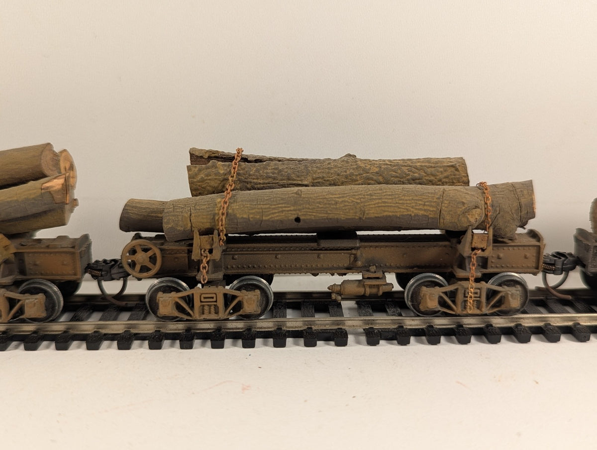 Roundhouse HO Scale Old Timer Series 26' Log & Timber Car Set (3-in-1) Craft Kit